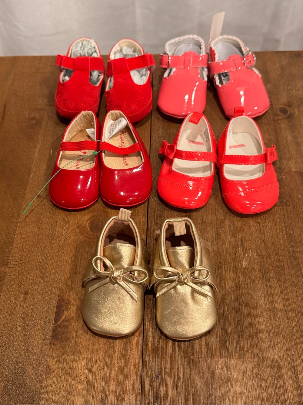Gymboree, Old Navy etc... Lot of 5 pairs of baby shoes.
